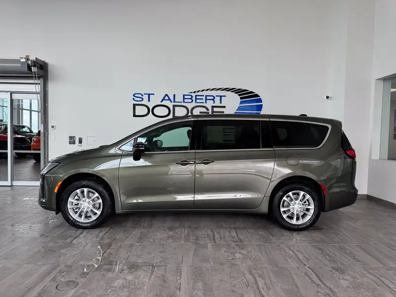 2027 Chrysler Pacifica Select| 10.1IN UCONNECT TOUCHSCREEN | REMOTE START, šedá, 26 km, dovoz Kanada — foto 2 z 12