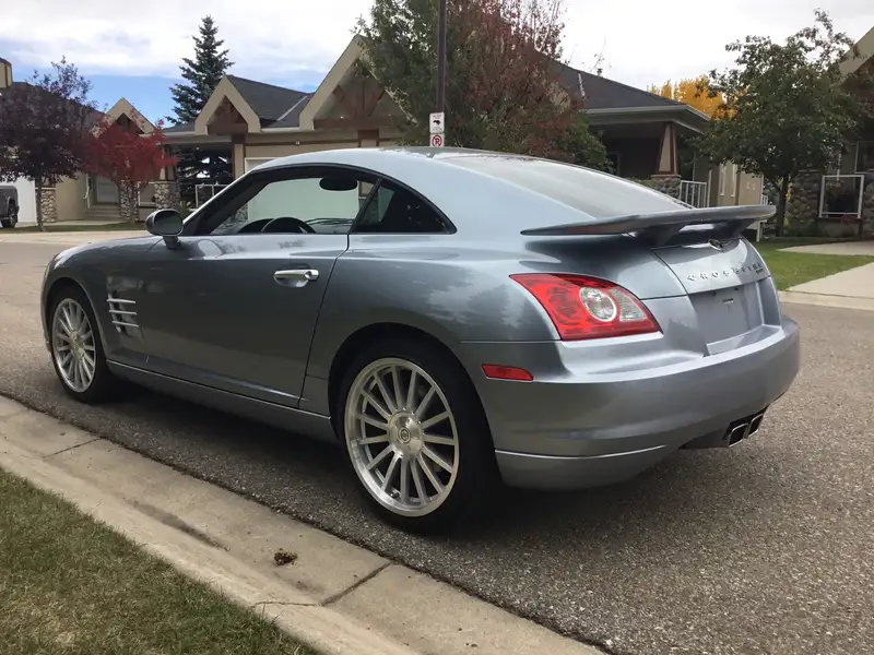 2005 Chrysler Crossfire SRT6, stříbrná, 33 000 km, dovoz Kanada — foto 2 z 12
