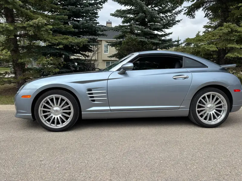 2005 Chrysler Crossfire SRT6, stříbrná, 33 000 km, dovoz Kanada — foto 7 z 12