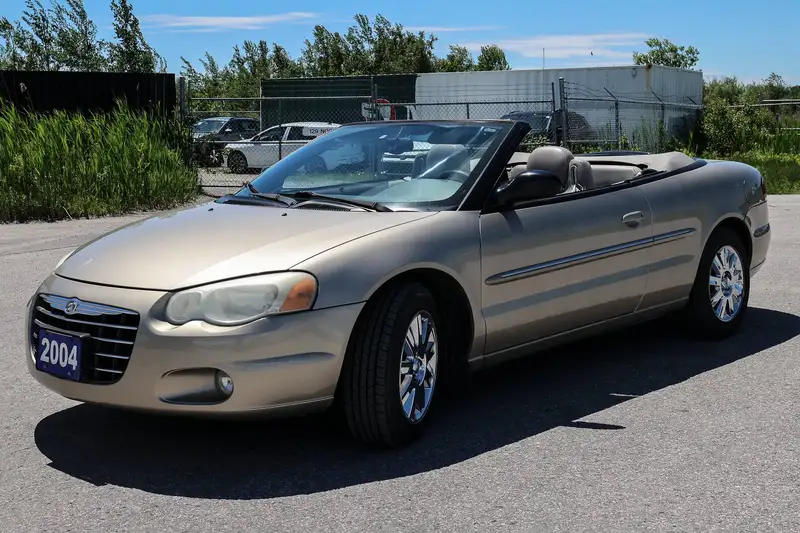 2004 Chrysler Sebring Limited, 135 000 km, dovoz Kanada — foto 1