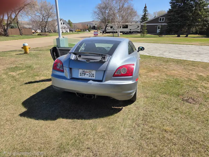 2004 Chrysler Crossfire Coupe, stříbrná, 72 178 km, dovoz Kanada — foto 2 z 7