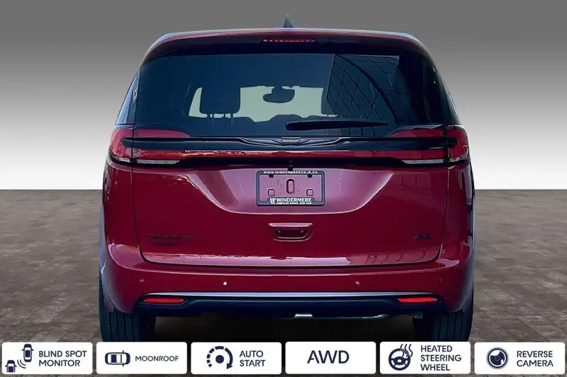 2026 Chrysler Pacifica Select, červená, 50 km, dovoz Kanada — foto 4 z 12