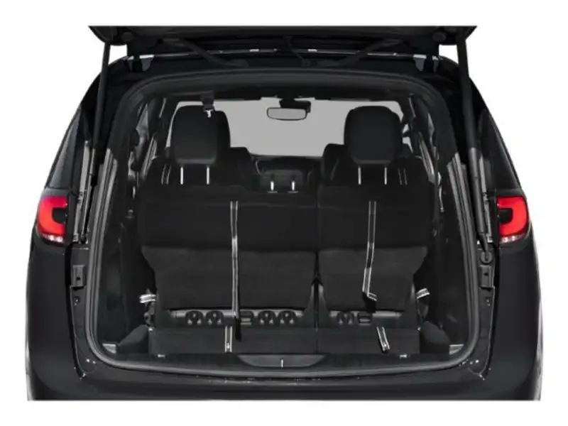 2026 Chrysler Pacifica Select, bílá, 90 km, dovoz Kanada — foto 10 z 12