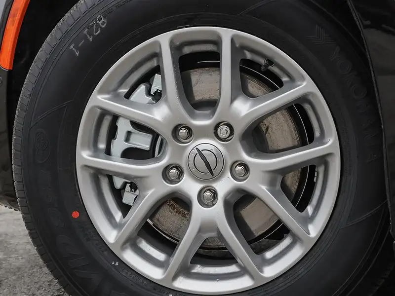 2026 Chrysler Pacifica SELECT, černá, 0 km, dovoz Kanada — foto 8 z 12
