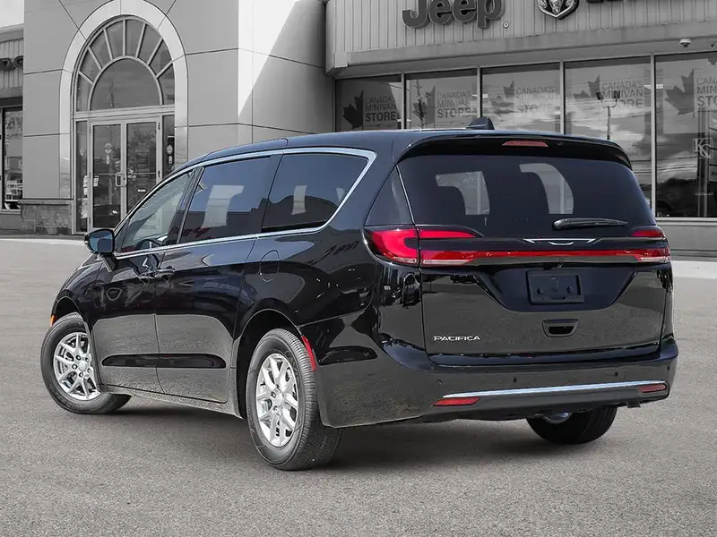2027 Chrysler Pacifica Select, černá, dovoz Kanada — foto 4 z 12