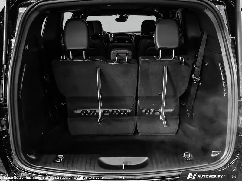 2026 Chrysler Pacifica Select, černá, 16 km, dovoz Kanada — foto 8 z 12