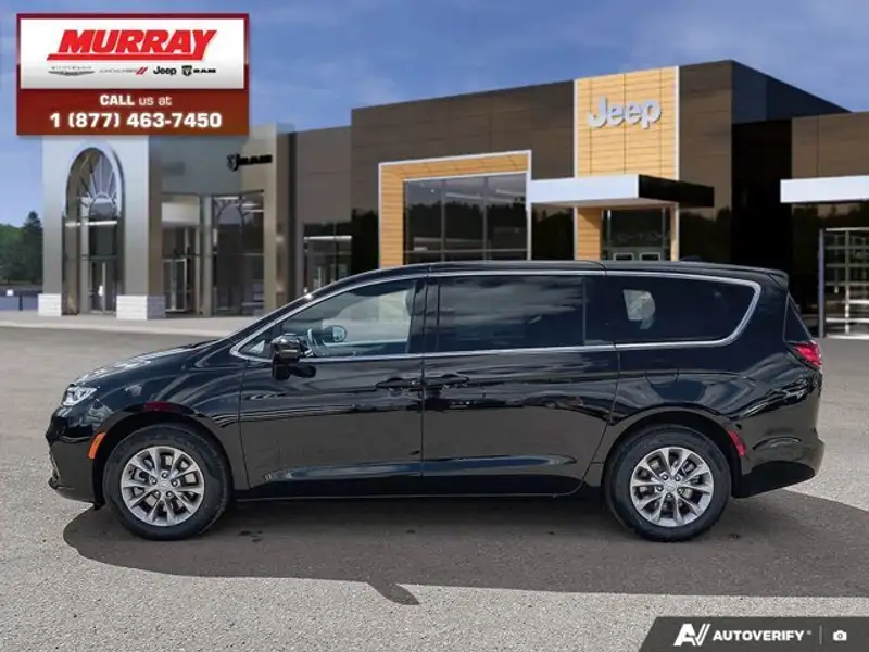 2026 Chrysler Pacifica Select, černá, 10 km, dovoz Kanada — foto 3 z 12