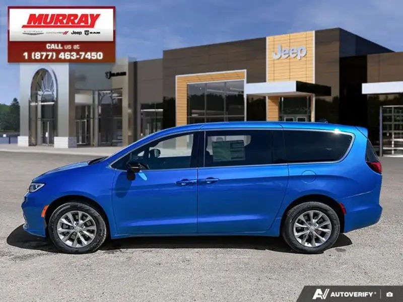 2026 Chrysler Pacifica Select, modrá, 10 km, dovoz Kanada — foto 3 z 12
