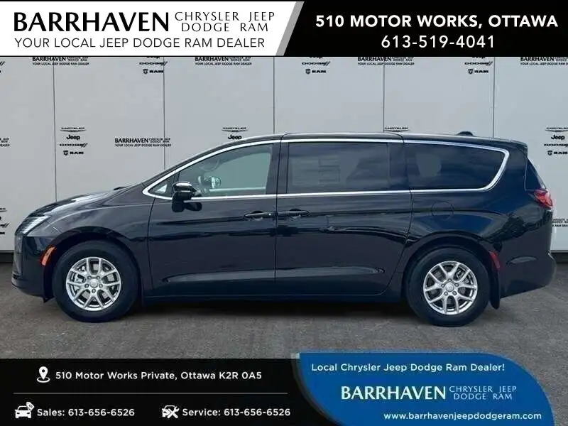 2027 Chrysler Pacifica Select, černá, 0 km, dovoz Kanada — foto 1