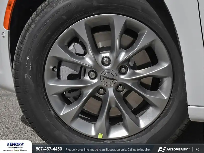 2026 Chrysler Pacifica SELECT, bílá, 26 km, dovoz Kanada — foto 7 z 12