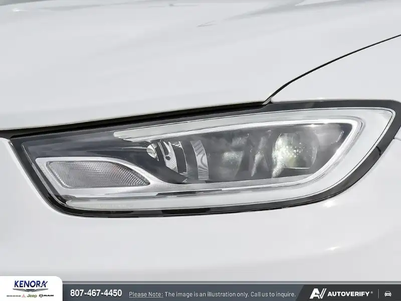 2026 Chrysler Pacifica SELECT, bílá, 26 km, dovoz Kanada — foto 9 z 12