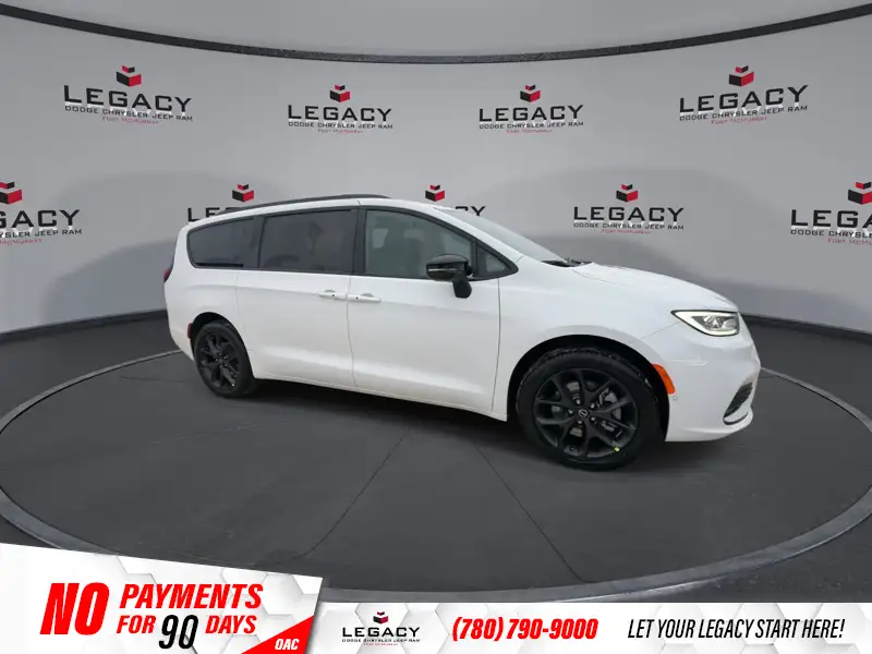 2026 Chrysler Pacifica Select AWD, bílá, dovoz Kanada — foto 9 z 12