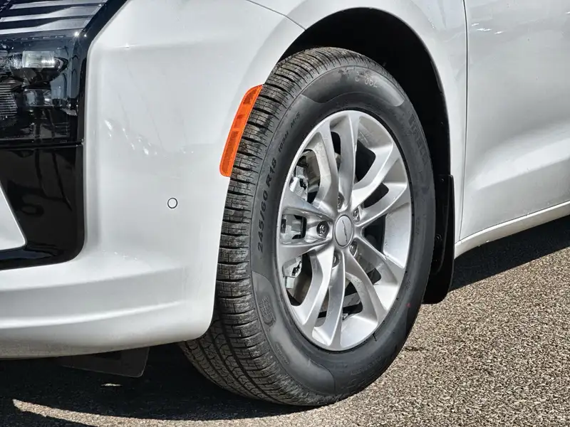 2027 Chrysler Pacifica Select, bílá, 21 km, dovoz Kanada — foto 6 z 12