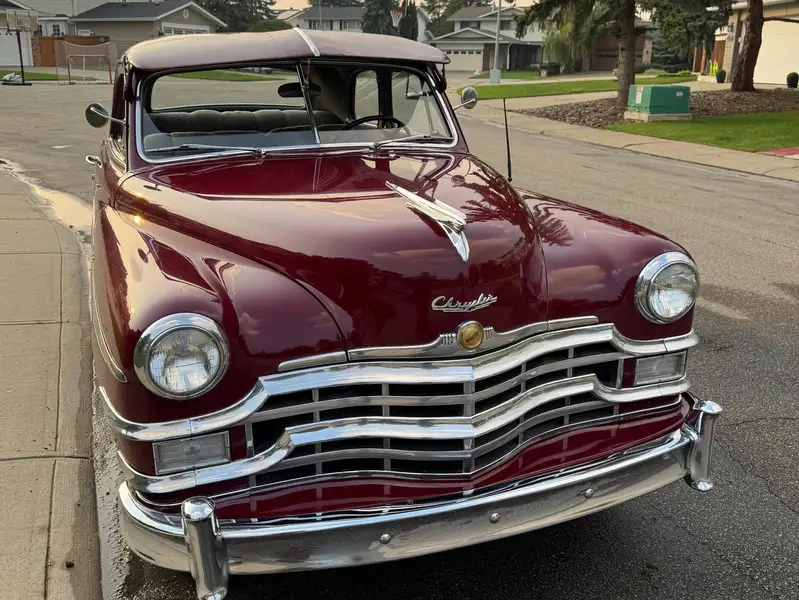 1949 Chrysler Unspecified, červená, 78 749 km, dovoz Kanada — foto 2 z 12