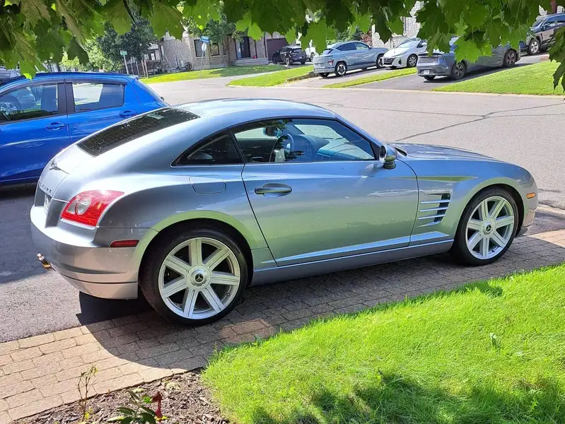 2004 Chrysler Crossfire, stříbrná, 162 000 km, dovoz Kanada — foto 2 z 11