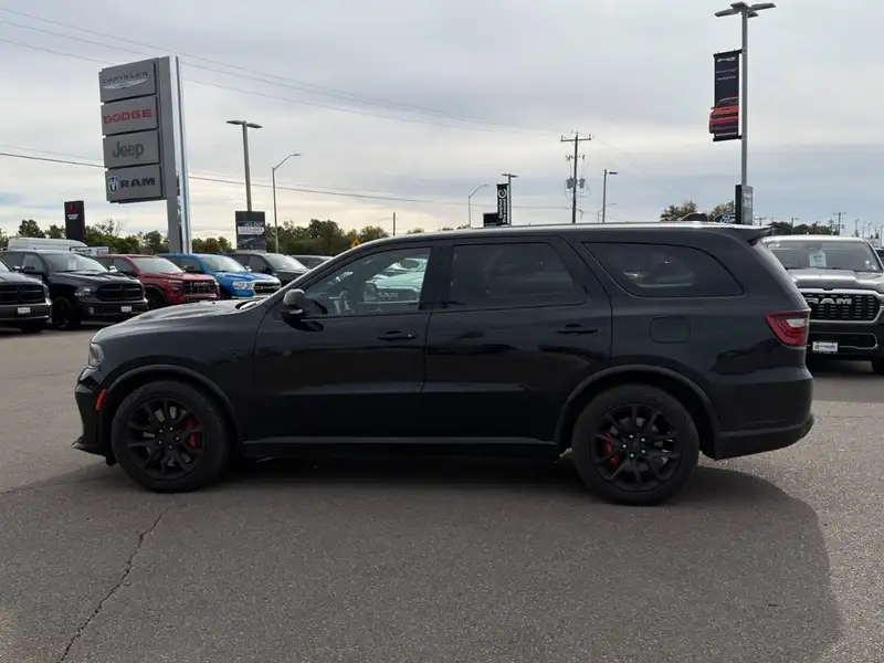 2024 Dodge Durango SRT Hellcat Premium AWD, černá, 56 827 km, dovoz Kanada — foto 2 z 12
