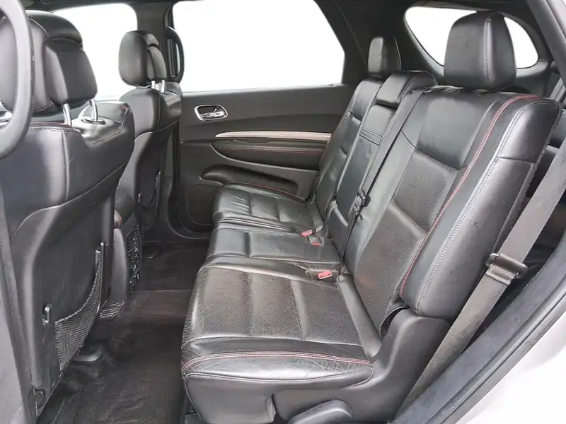 2017 Dodge Durango R/T, stříbrná, 159 824 km, dovoz Kanada — foto 9 z 12