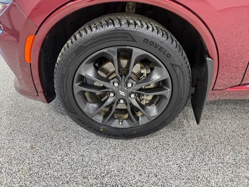 2023 Dodge Durango, červená, 91 504 km, dovoz Kanada — foto 4 z 12