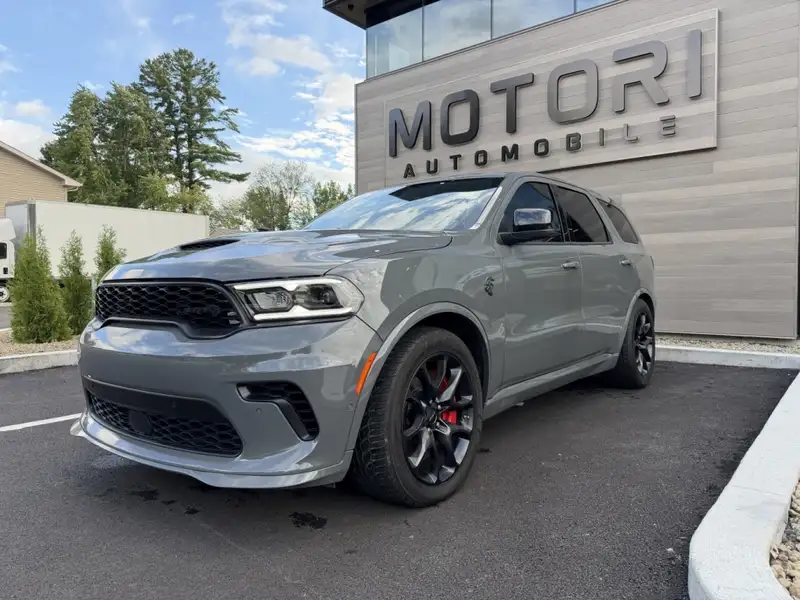 2023 Dodge Durango SRT Hellcat Premium, šedá, 37 207 km, dovoz Kanada — foto 2 z 12