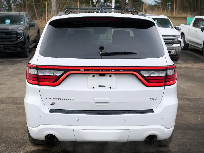2025 Dodge Durango R/T, bílá, 48 391 km, dovoz Kanada — foto 3 z 12