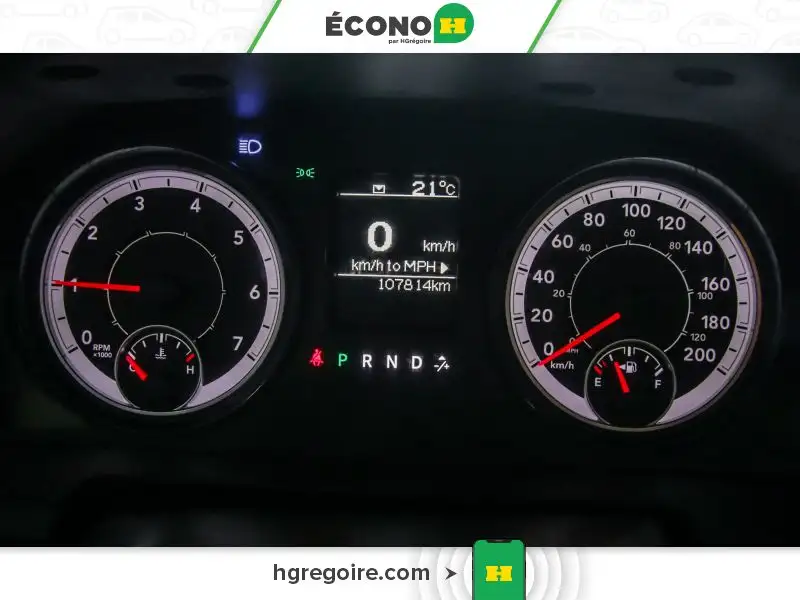 2017 Dodge RAM ST 4WD V8 A/C GR ELECT, černá, 107 813 km, dovoz Kanada — foto 9 z 12