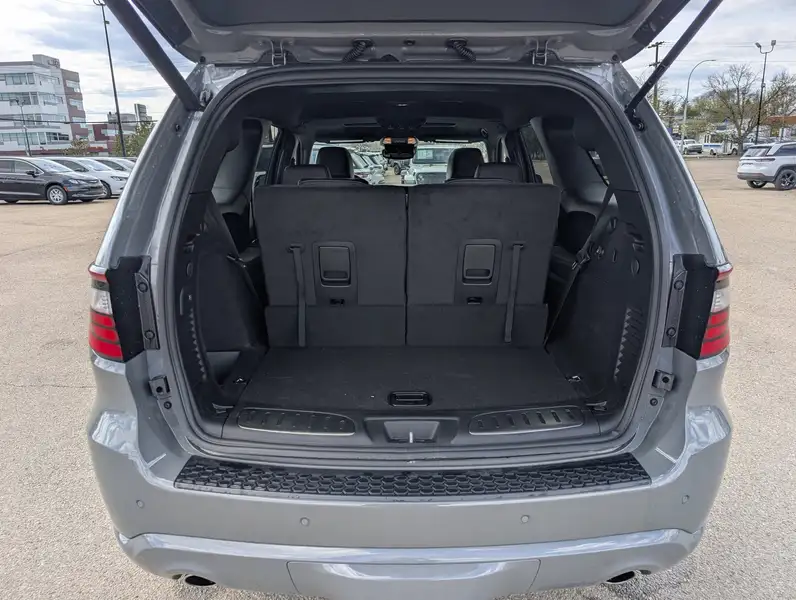 2026 Dodge Durango GT Plus, šedá, 1 514 km, dovoz Kanada — foto 6 z 12