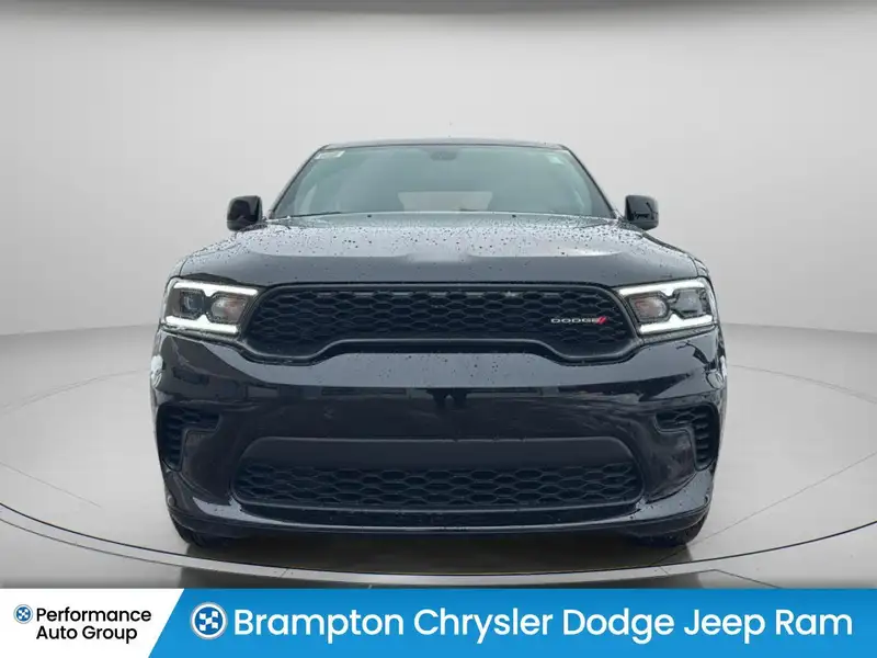 2026 Dodge Durango, černá, dovoz Kanada — foto 2 z 12
