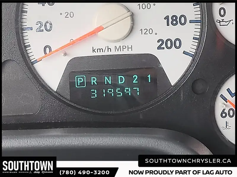 2006 Dodge RAM SLT, bílá, 318 966 km, dovoz Kanada — foto 10 z 12