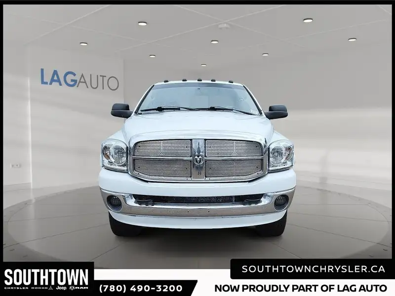 2006 Dodge RAM SLT, bílá, 318 966 km, dovoz Kanada — foto 2 z 12