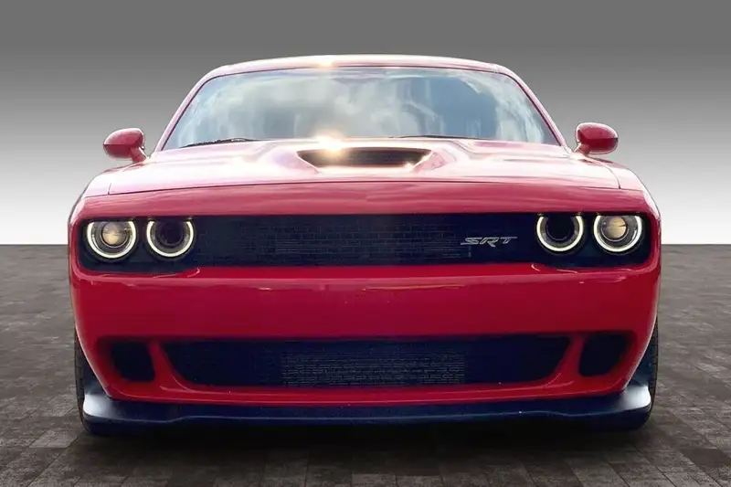 2016 Dodge Challenger SRT HELLCAT, červená, 65 203 km, dovoz Kanada — foto 3 z 12