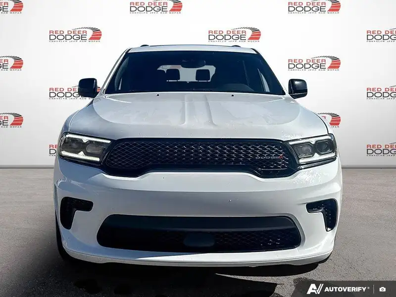 2023 Dodge Durango SXT Plus, bílá, 101 587 km, dovoz Kanada — foto 8 z 12