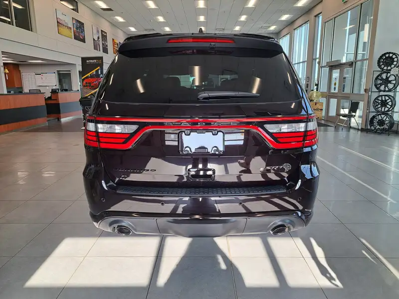 2025 Dodge Durango HELLCAT | BRASS MONKEY, červená, 76 km, dovoz Kanada — foto 5 z 12