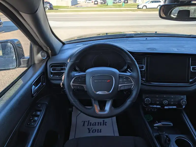 2022 Dodge Durango SXT | Heated steering | Command Start, šedá, 177 931 km, dovoz Kanada — foto 9 z 12