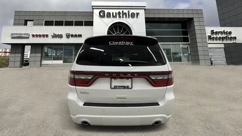 2026 Dodge Durango SXT, bílá, 15 km, dovoz Kanada — foto 5 z 12