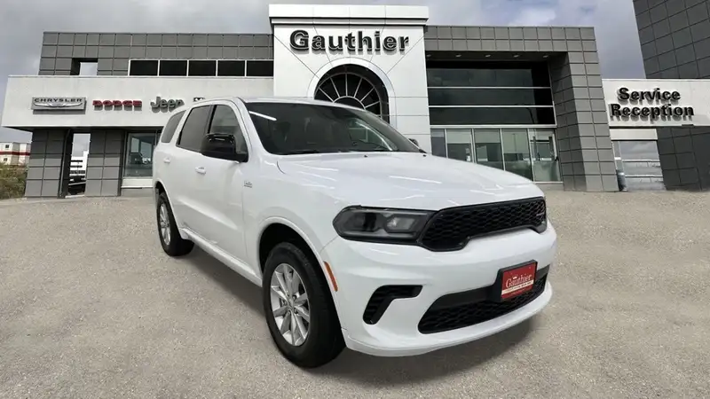 2026 Dodge Durango SXT, bílá, 15 km, dovoz Kanada — foto 8 z 12
