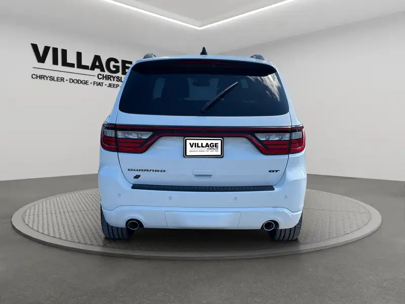 2026 Dodge Durango GT Plus, bílá, dovoz Kanada — foto 5 z 12
