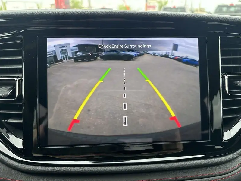 2026 Dodge Durango SXT, červená, 20 km, dovoz Kanada — foto 12 z 12