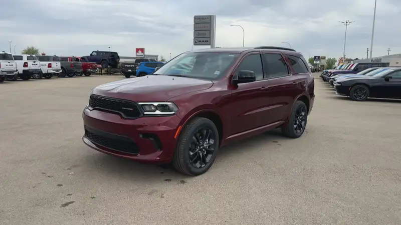 2026 Dodge Durango SXT, červená, 20 km, dovoz Kanada — foto 3 z 12