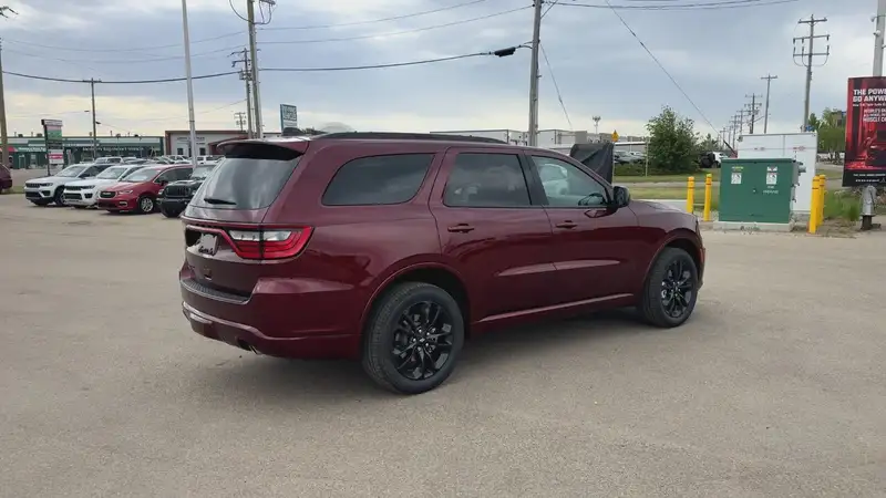 2026 Dodge Durango SXT, červená, 20 km, dovoz Kanada — foto 5 z 12