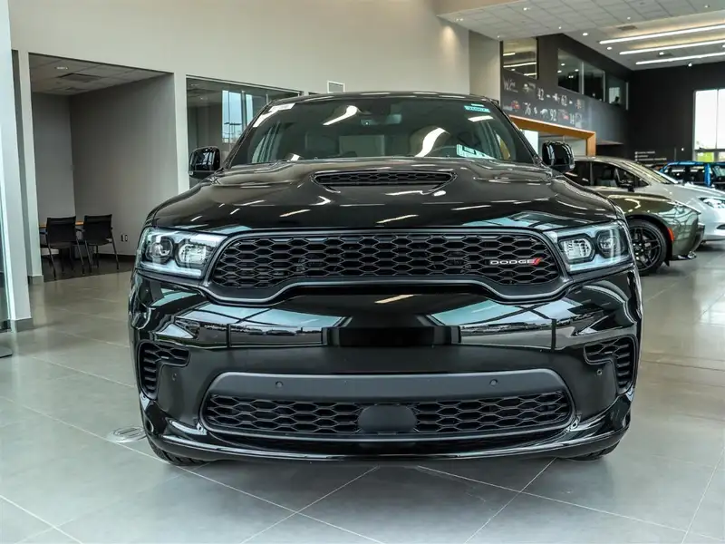 2026 Dodge Durango GT, černá, 32 km, dovoz Kanada — foto 2 z 12