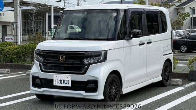 2022 Honda N Box Custom, 78 000 km, dovoz Japonsko — foto 1