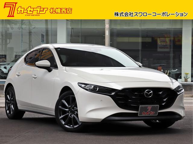 Mazda3 Fastback, dovoz Japonsko — foto 1