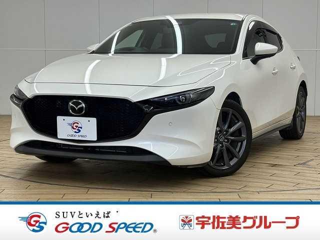 Mazda3 Fastback, dovoz Japonsko — foto 1