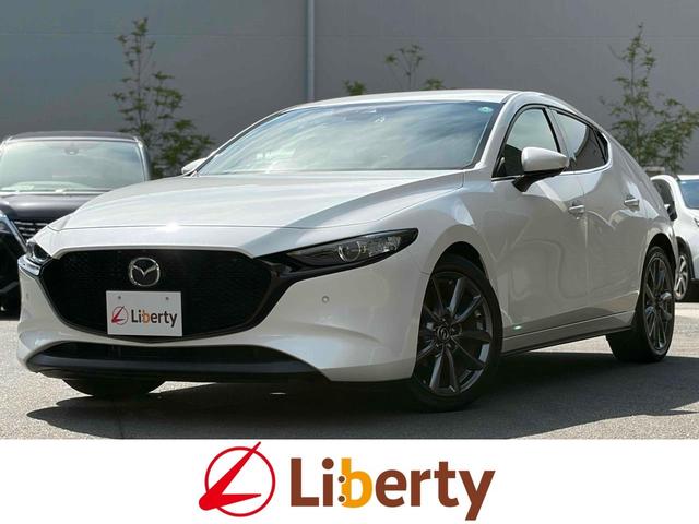 Mazda3 Fastback, dovoz Japonsko — foto 1