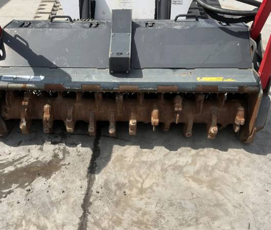 Caterpillar, dovoz USA — foto 7 z 12