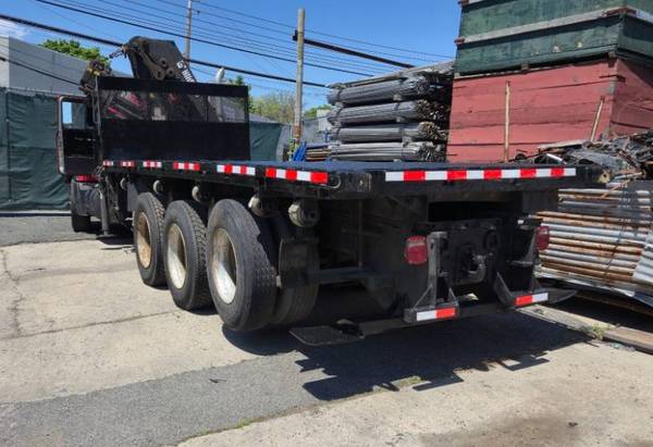MACK, dovoz USA — foto 5 z 5