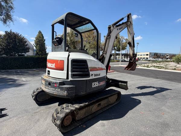 Caterpillar BOBCAT, dovoz USA — foto 3 z 7