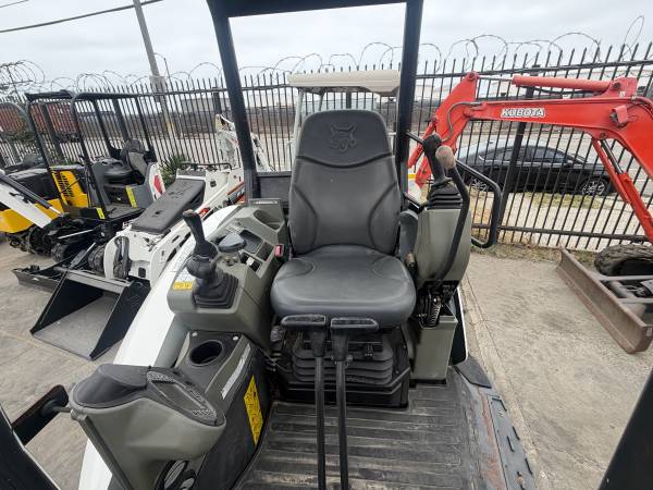 Bobcat E26, dovoz USA — foto 7 z 9