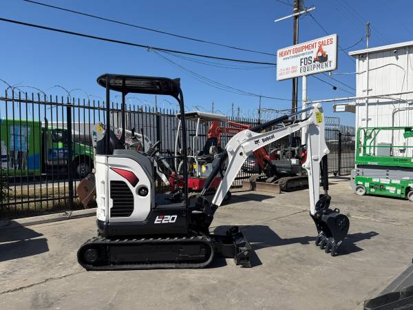 Bobcat E20, dovoz USA — foto 10 z 10