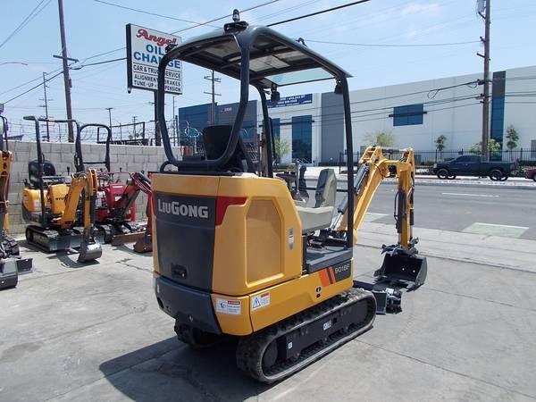 Caterpillar LIUGONG, dovoz USA — foto 3 z 12